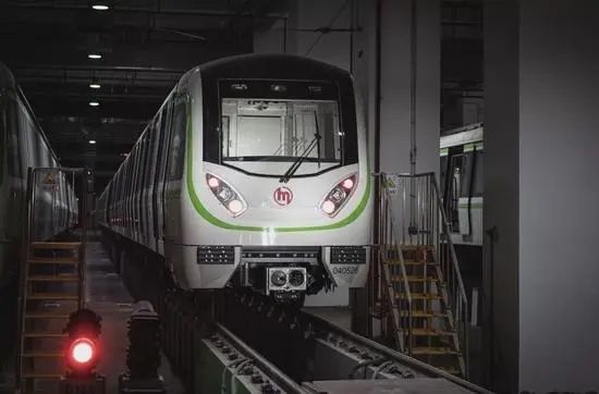 苏州明年可坐地铁到上海